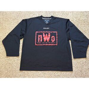 NWO Wolfpack WCW Bauer Hockey Jersey Size Large New World Order Red & Black EUC